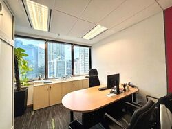 United Square (D11), Office #633726231